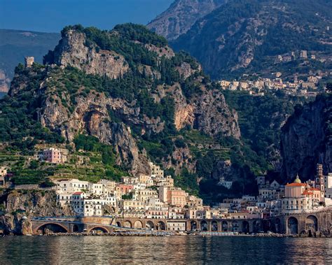 Download wallpaper 1280x1024 cliffs, city, bay, buildings, amalfi ...