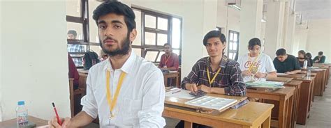 SPECTRUM, the Stroke of a creative mind begins at PEC | Punjab ...