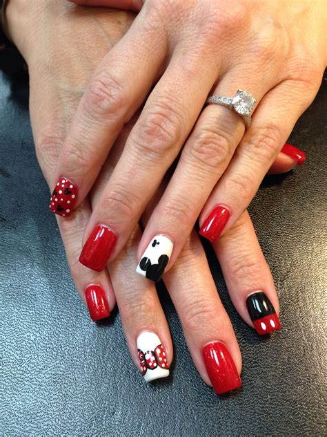 easy disney nail art
