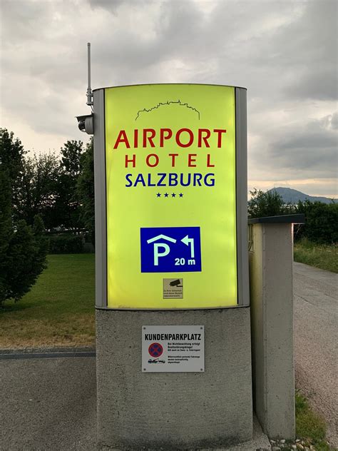 AIRPORTHOTEL SALZBURG - Hotel Reviews, Photos, Rate Comparison ...