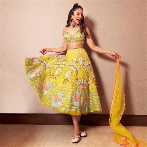 40+ Latest and Trendiest Haldi Dress Inspirations
