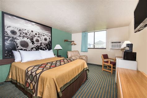 Super 8 by Wyndham Devils Lake | Devils Lake, ND Hotels