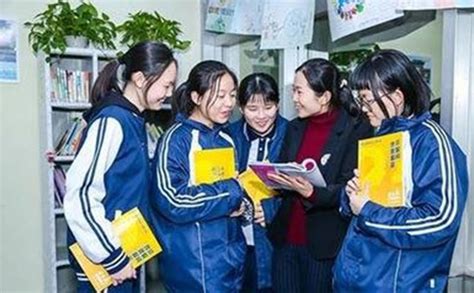 卓越教育高考学校2023全日制春季高考班招生简章 - 知乎