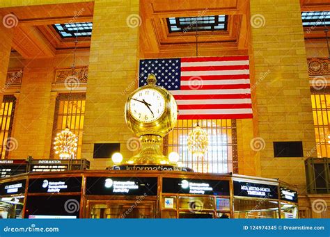 Clock in Grand Central Terminal in New York City Editorial Image ...
