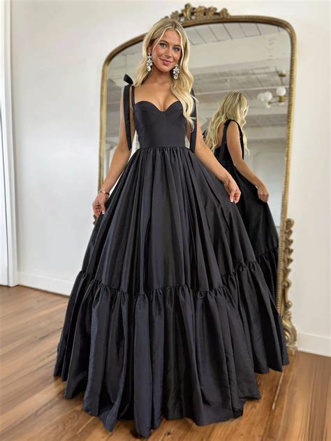Simple Black Satin Wedding Guest Dress Sweetheart Long Formal Dresses ...