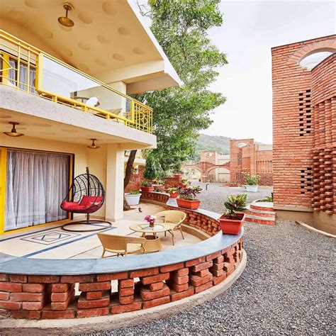 Saj by the Lake - Top Wedding Resort in Malshej Ghat, Pune