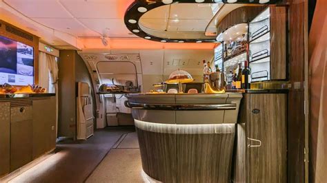 Emirates Airlines Business Class 的图像结果