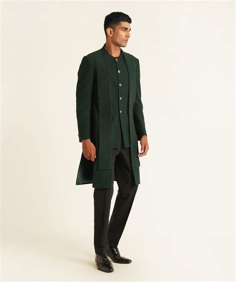 Hybrid Embroidered Sherwani– DHRUV VAISH