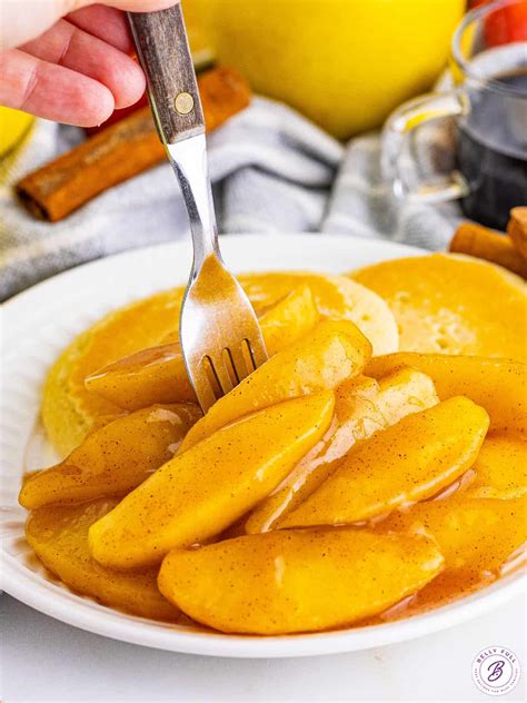 Fried Apples Recipe {Cracker Barrel Copycat} - Belly Full