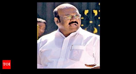 Gurumurthy: Government ready to gift Gurumurthy with a defamation case ...