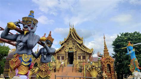 Chiang Rai Temple Tour by Big Bus from Chiang Mai - Klook India