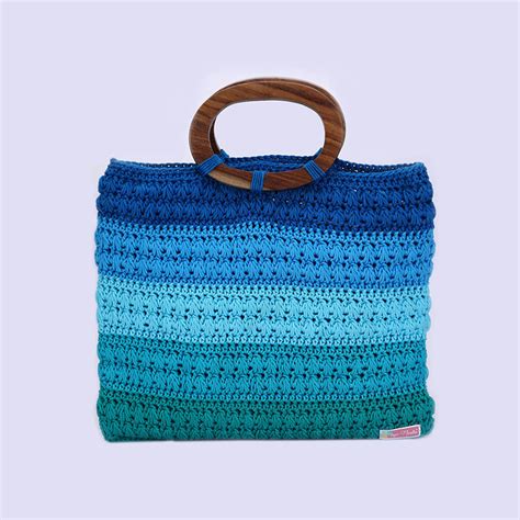 Handmade Crochet Bags – Stylish Totes, Purses & Pouches | Magic Needles