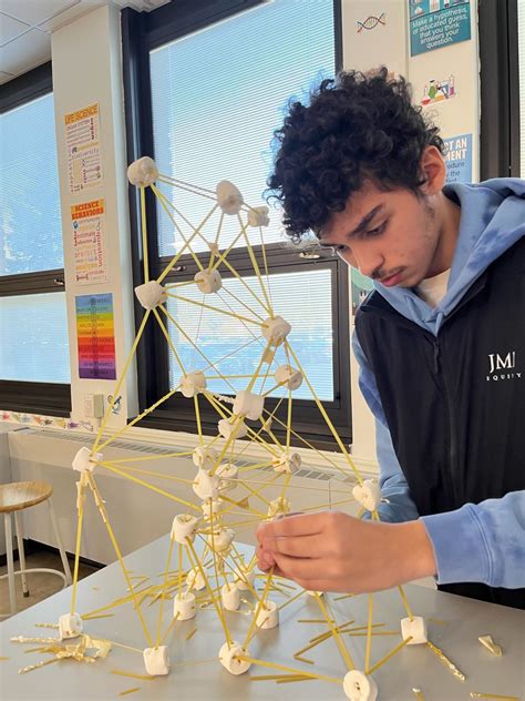 Mount Vernon STEAM Academy scholars participate in STEAM Challenge Day ...