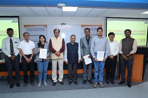 Press Release:Press Information Bureau