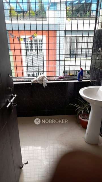 Sgr Residency G N Reddy Madhapur - Without Brokerage Semi-furnished 3 ...