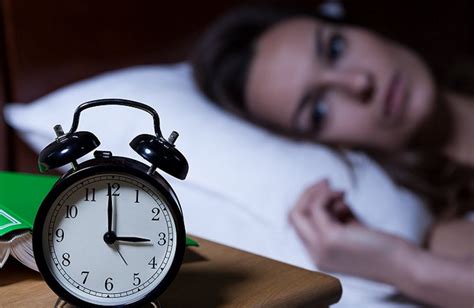 睡觉总是多梦易醒，多是这3个原因在“作祟”，别老怪上了年纪_凤凰网健康_凤凰网