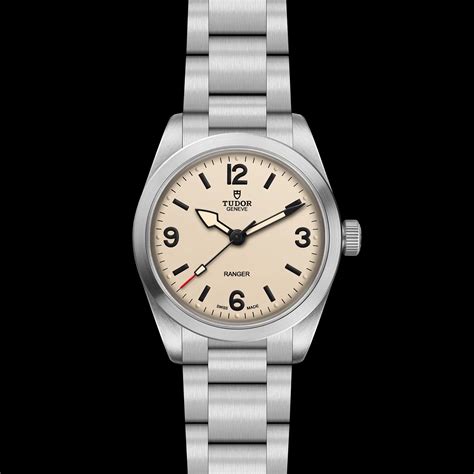 Official Tudor Retailer in India | Exclusive Lines