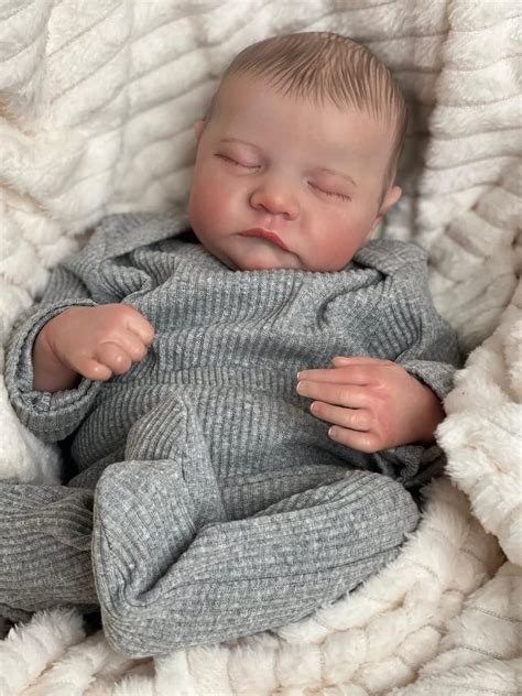 Amazon.com: RXDOLL Lifelike Reborn Baby Dolls Boy 19 Inch Realistic ...