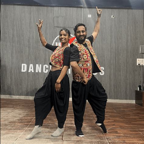 First Dance | Dance Classes | Sushant Lok Phase 3 Gurgaon – ActivityKidz