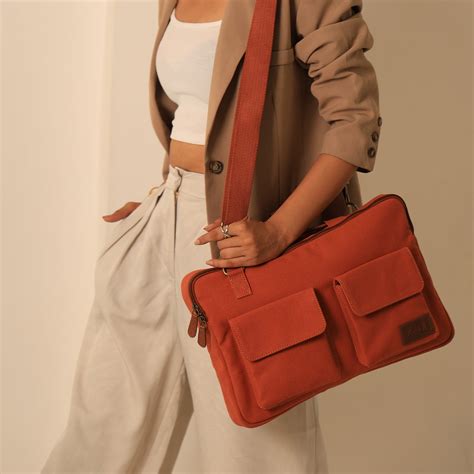 MonaB India: Buy Sustainable, Recycled & Vegan Leather Bags