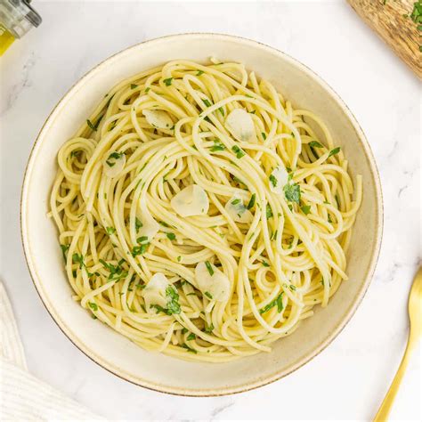 Aglio Olio Pasta