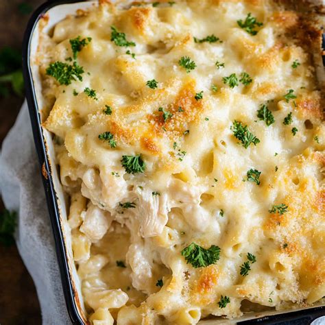 Chicken Alfredo Bake