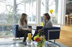 Tv Series Interiors by Get Interior Design Ideas From Your Favorite Fall Tv Shows Tv Series Interiors