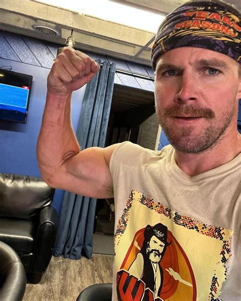 Stephen Amell 'wild' in court after losing to animal rescue