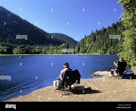 Lake cushman hi-res stock photography and images - Alamy