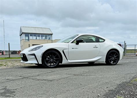 2023 TOYOTA GR86 / PEARL WHITE — W.D.WINS