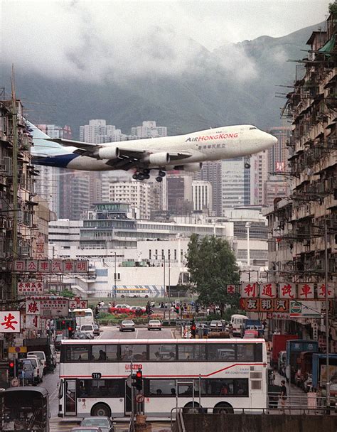 Landing At Hong Kong Airport Hong Kong Airport Sky Bridge: Plane