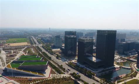 深交所扬州基地在广陵区揭牌，扬州金融集聚区获授省级示范区