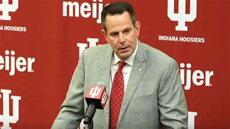 'I am excited to lead this program' | IU football hiring Curt Cignetti ...