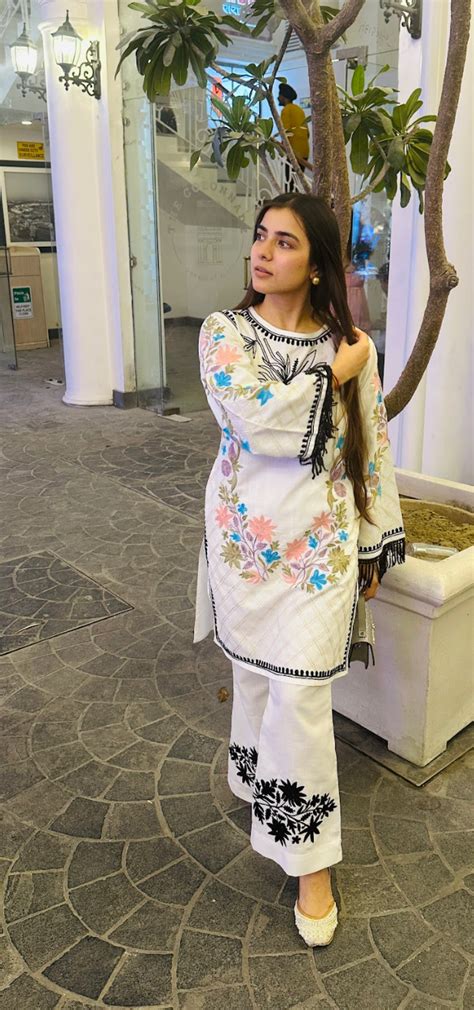 House Of Kari(Chikankari Clothing) - Muskan in Falak Kashmiri Kurta Set ...