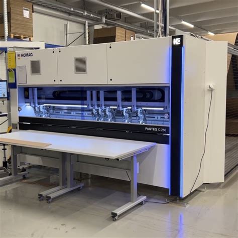 Cardboard Box Cutting Machine 的图像结果