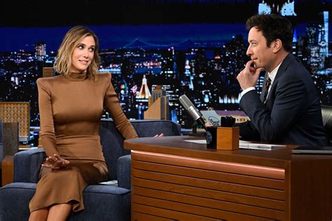 Kristen Wiig's Summaries of Movies She's Never Seen Are Hilarious: Watch