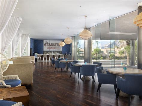 Restaurants Near Palm Springs - Luxury Hotels