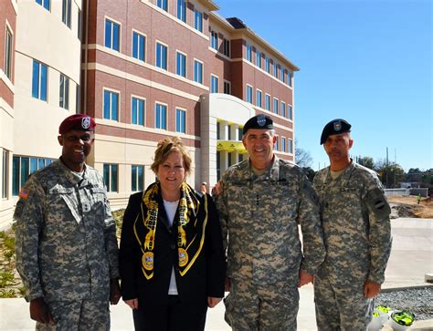 Army's vice chief checks BRAC construction at Bragg | Article | The ...