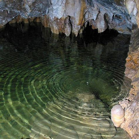 16 Stunning Caverns in Utah Looking to go exploring caves in Utah? This ...