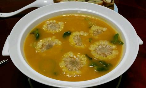 温暖美味的泰式肉菜汤高清图片下载-正版图片600489299-摄图网
