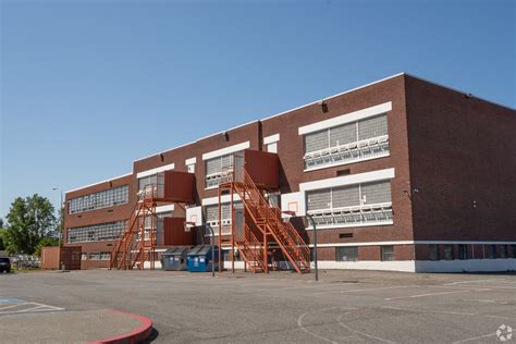 Mcknight Middle School