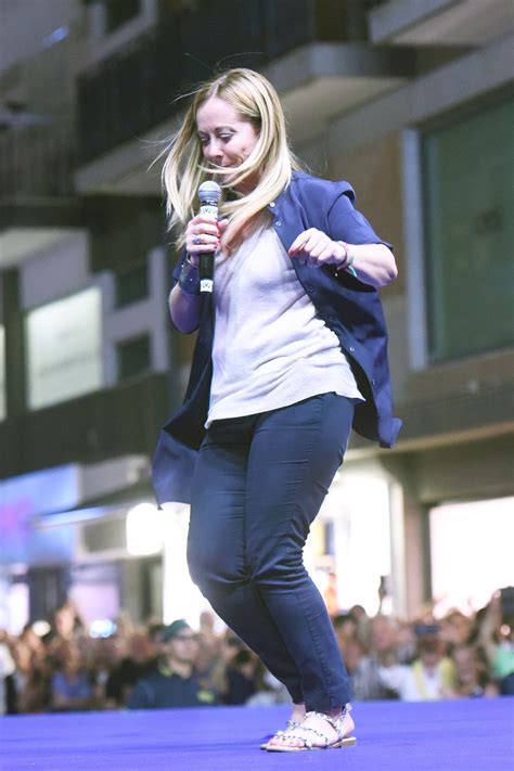 Giorgia Meloni's feet