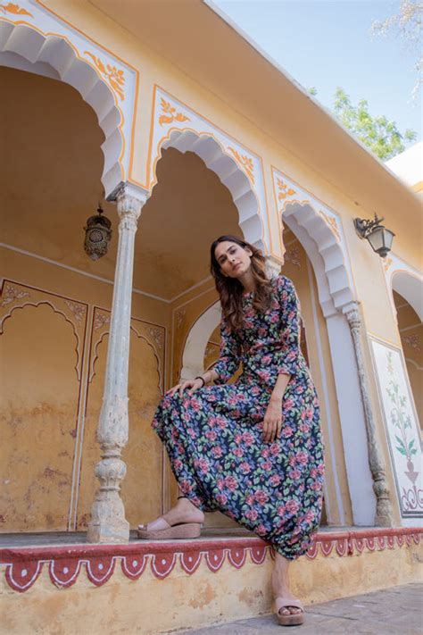 Iris Black Dhoti Jumpsuit – Pasha India