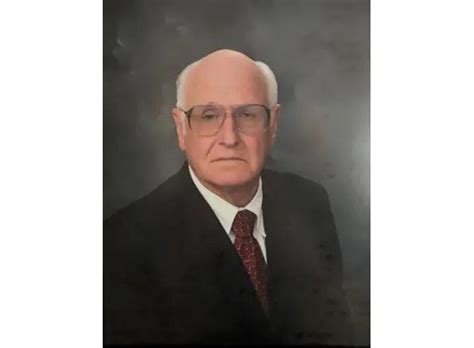 Thomas Freddie Moore Obituary (2025) - Loris, SC - Hardwick Funeral ...