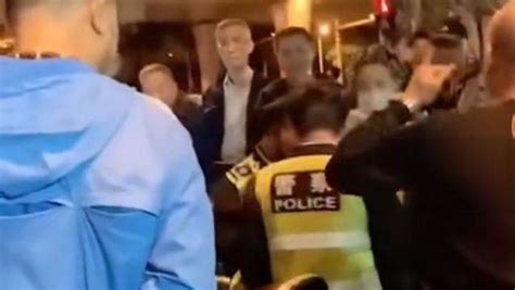 假扮警察还上路执法？上海警方：两男子冒充警察举止异常，被传唤调查_新闻中心_中国网