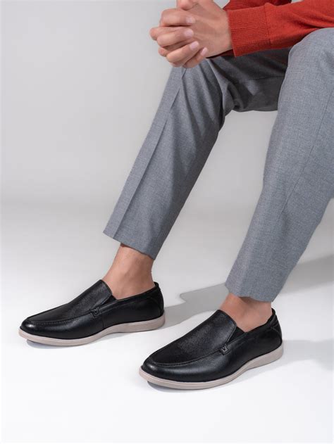Slip-On Shoes - Buy Men's Slip Ons Online at Best Prices in India ...