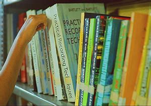 Best Digital & Multi Media Institute | Visual Communication College Kerala