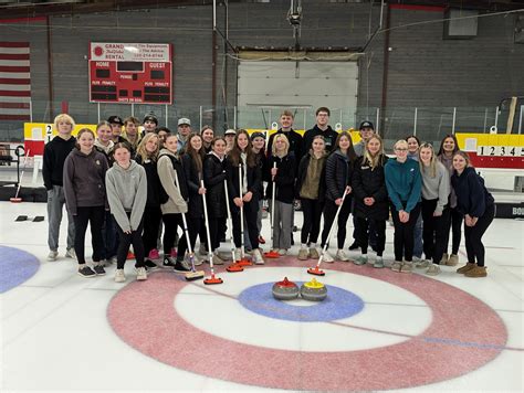 Glacial Ridge Curling - Ladies' Night at Runnings in Willmar-Other