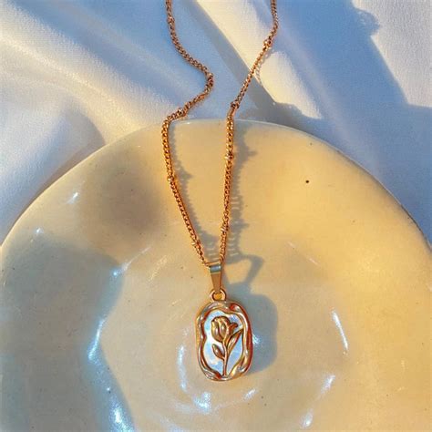 Buy Gold Plated Anti Tarnish Rose Themed Pendant in Bulk at Wholesale ...