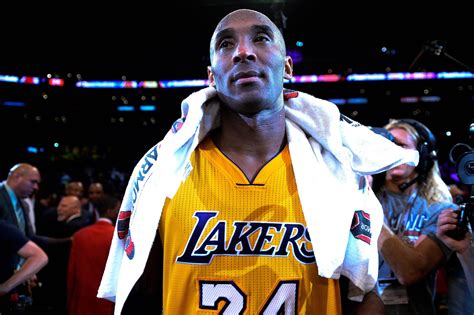 Watch Kobe Bryant’s 60-Point Finale: Video Highlights, Stats, Twitter ...